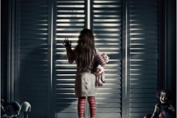 image affiche du film poltergeist